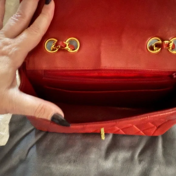 Chanel Red Quilted Leather Shoulder Bag - Picture 13 of 16